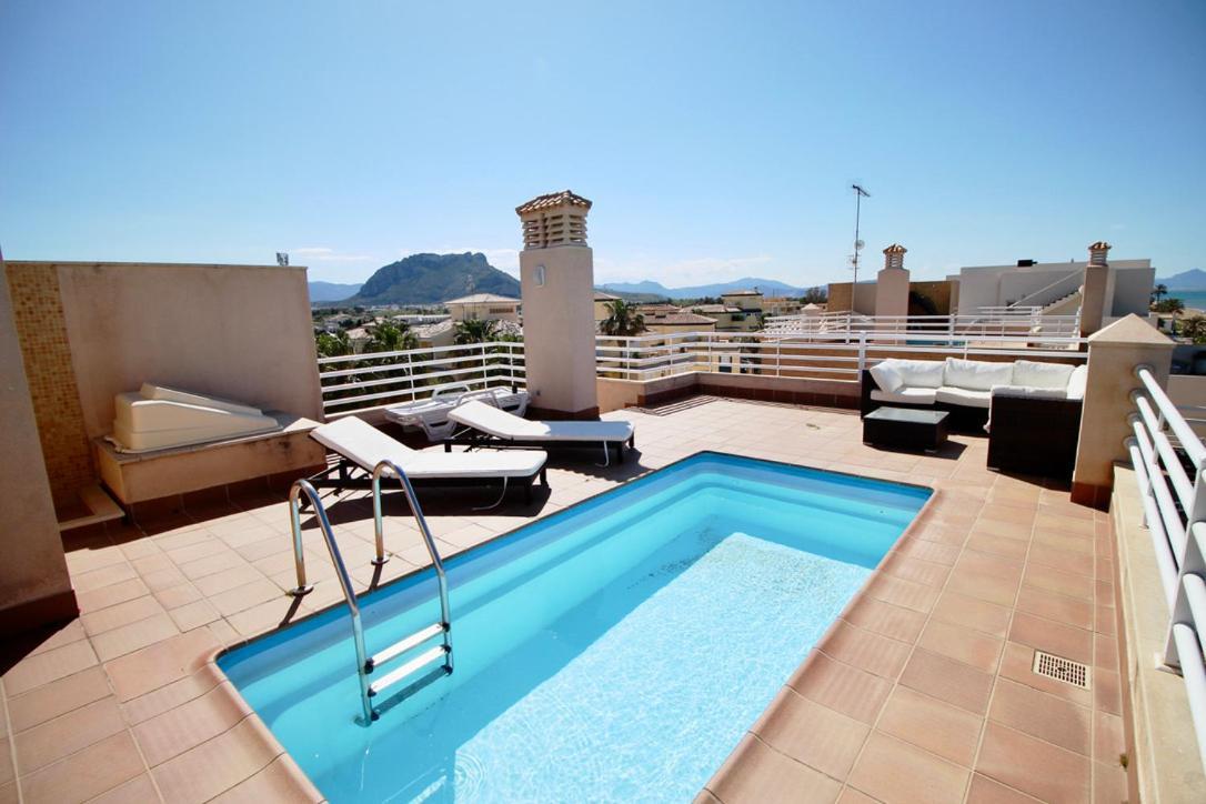 Atico Con Piscina Privada En Primera Linea Apartment Denia Exterior photo