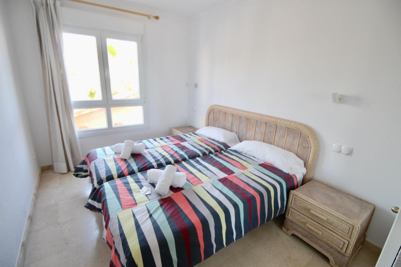 Atico Con Piscina Privada En Primera Linea Apartment Denia Exterior photo