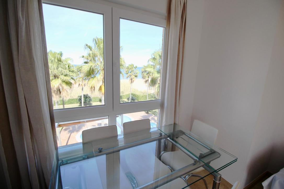 Atico Con Piscina Privada En Primera Linea Apartment Denia Exterior photo