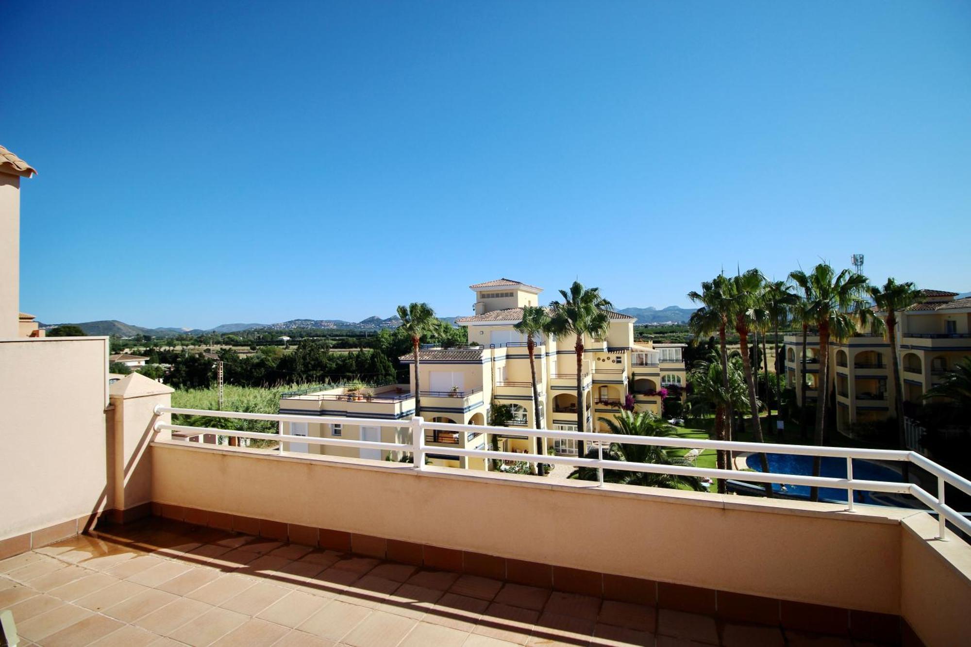 Atico Con Piscina Privada En Primera Linea Apartment Denia Room photo